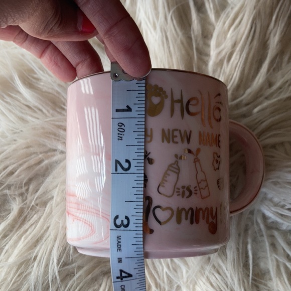 NWOT Hello My New Name Is Mommy Mug - Picture 7 of 8